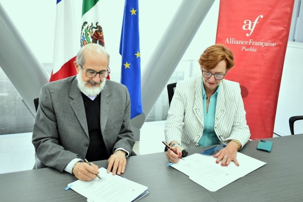 BUAP y Alianza Francesa firman convenio de colaboración