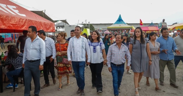 Inaugura Edmundo Tlatehui edición 28 de la Feria del Nopal    