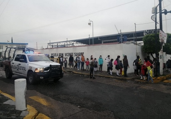 Por explosión en Chipilo desalojan secundaria 93, telesecundaria, y jardín de niños