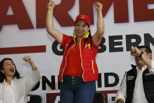 Santa Rita Tlahuapan merece ser gobernada por un hombre de izquierda: Liz Sánchez