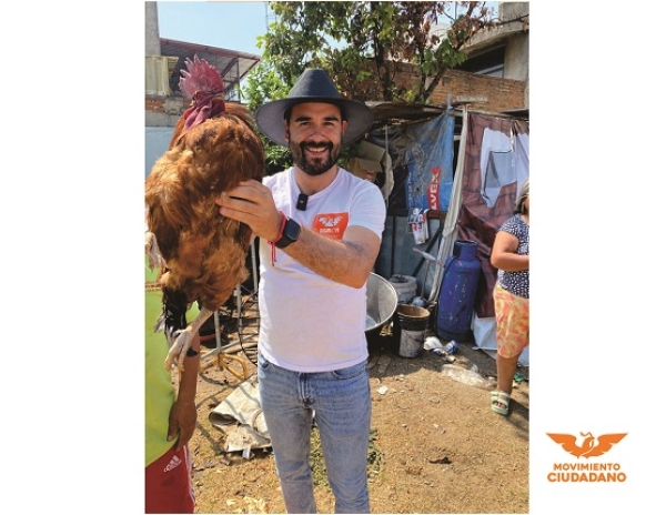 El &quot;gallo&quot; para ganar el distrito de Cholula es naranja: Fernández Solana