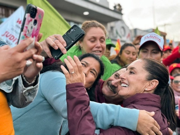 “Con la 4T, mujeres libres y seguras siempre&quot;: Claudia Sheinbaum