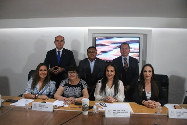 Presentan Comisiones del Congreso Informe Anual de Trabajo