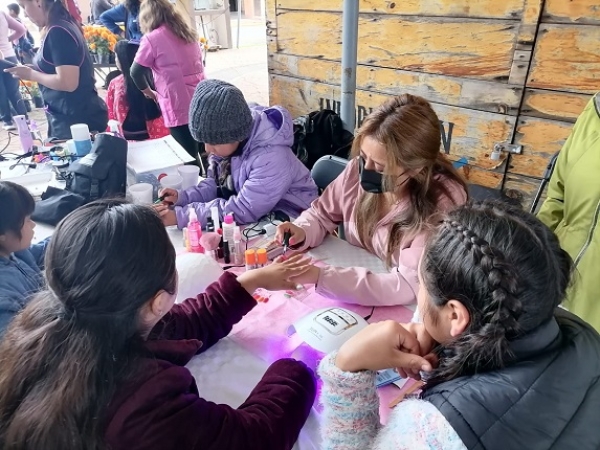 Red Estatal de Mujeres Armentistas fortalece comunidades con Jornadas de Atención Integral