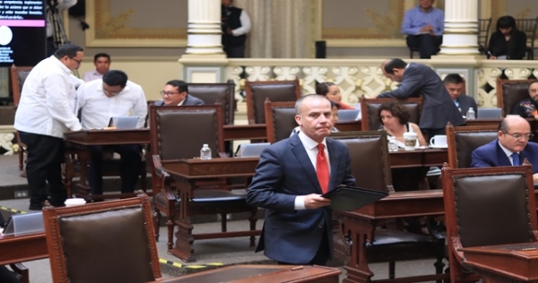 Recibe Congreso iniciativa para reconocer y garantizar derecho de propiedad de pueblos indígenas