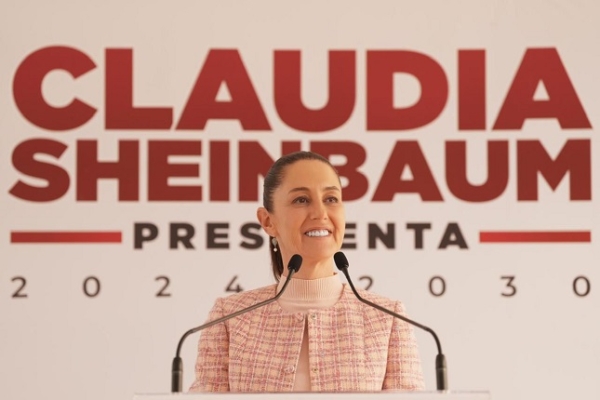 En 2025 todas las mujeres adultas mayores indígenas y afromexicanas de 60 a 64 años recibirán un apoyo universal de más de 3 mil pesos: Claudia Sheinbaum