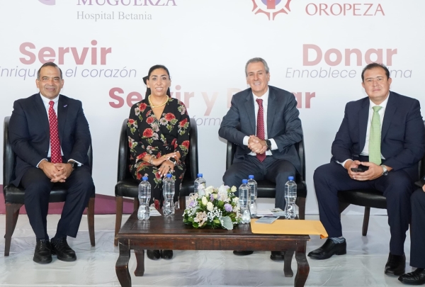 El alcalde de Puebla Pepe Chedraui encabezó la inauguración de la Unidad Médica Hospital Betania