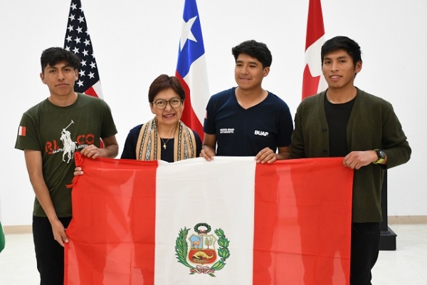 María Lilia Cedillo da la bienvenida a 173 estudiantes de intercambio