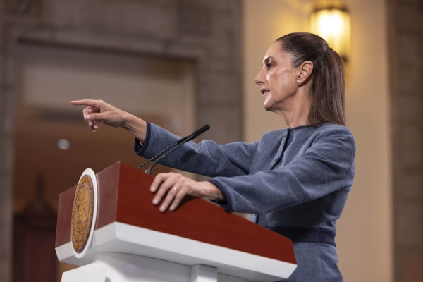 La presidenta Sehinbaum corrige a secretaria de Seguridad de EUA