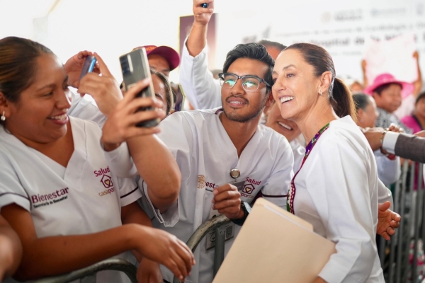 Aprobación del 77% mantiene la presidenta de México: Encuesta