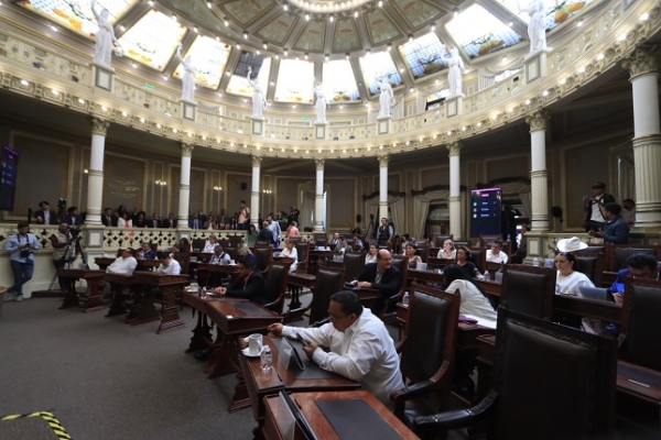 LXI Legislatura elige y nombra a 10 magistrados; rindieron protesta en Sesión Extraordinaria