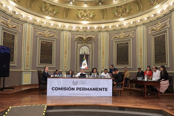 Recibe Congreso del Estado iniciativa para que juntas auxiliares hagan entrega-recepción conforme a la Ley