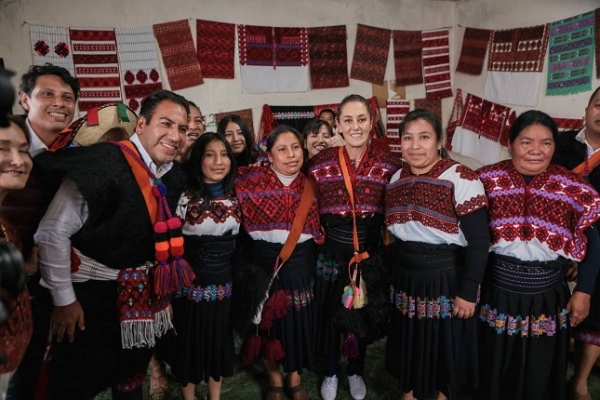 ’’Vamos a gobernar para las mujeres de México, que llegue una mujer es un símbolo de la Transformación’’: Claudia Sheinbaum apuesta a una continuidad de la 4T a favor de la igualdad