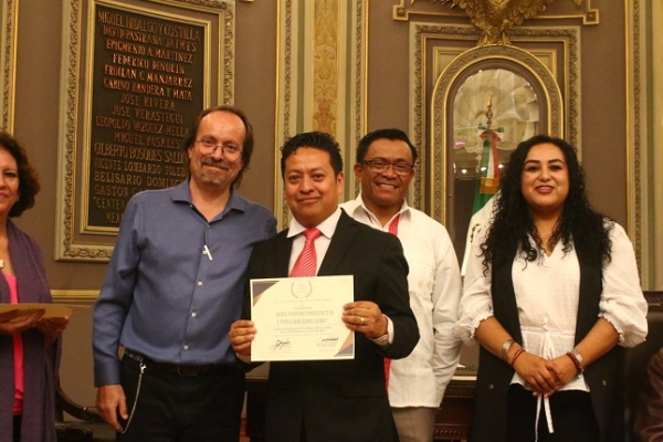 Reconoce Congreso del Estado a cronistas municipales, son guardianes de la memoria histórica